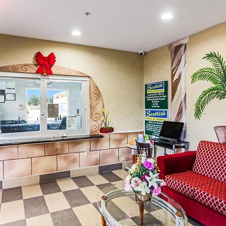 Scottish Inn And Suites Бейтаун Экстерьер фото